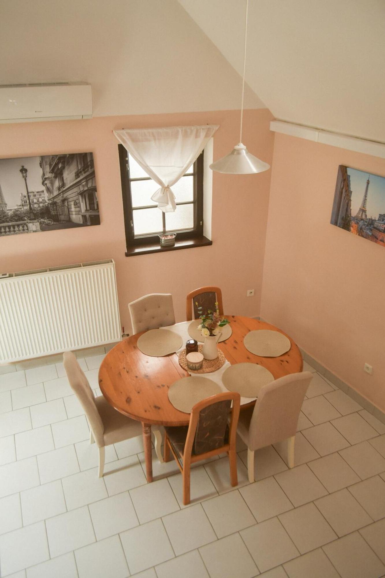 Apartman U Zamku Jindrichuv Hradec Exterior photo